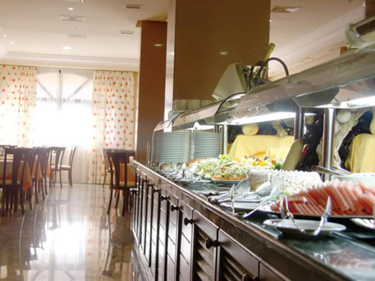 Hotel Vistamar Benalmadena Bagian luar foto