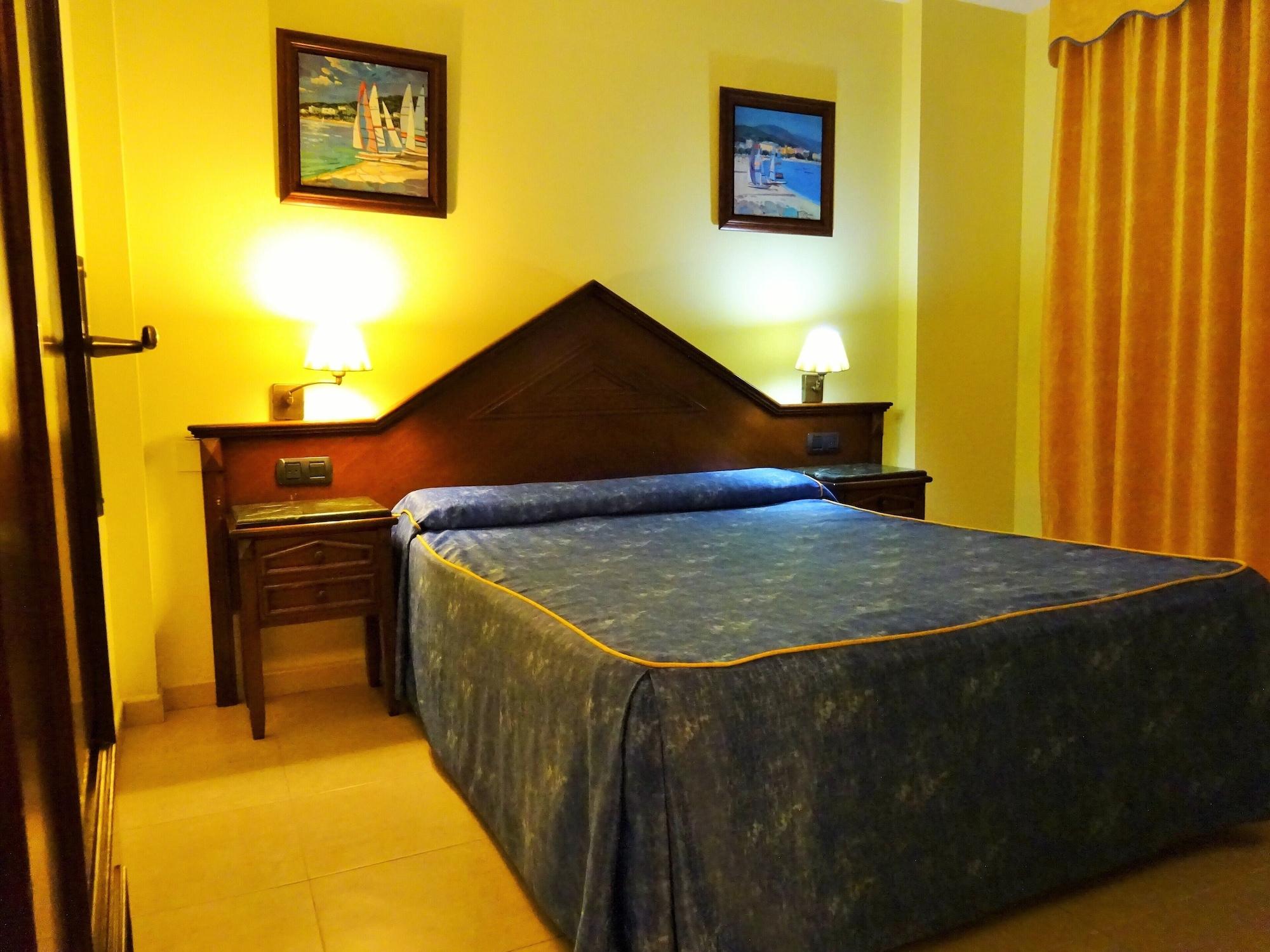 Hotel Vistamar Benalmadena Bagian luar foto