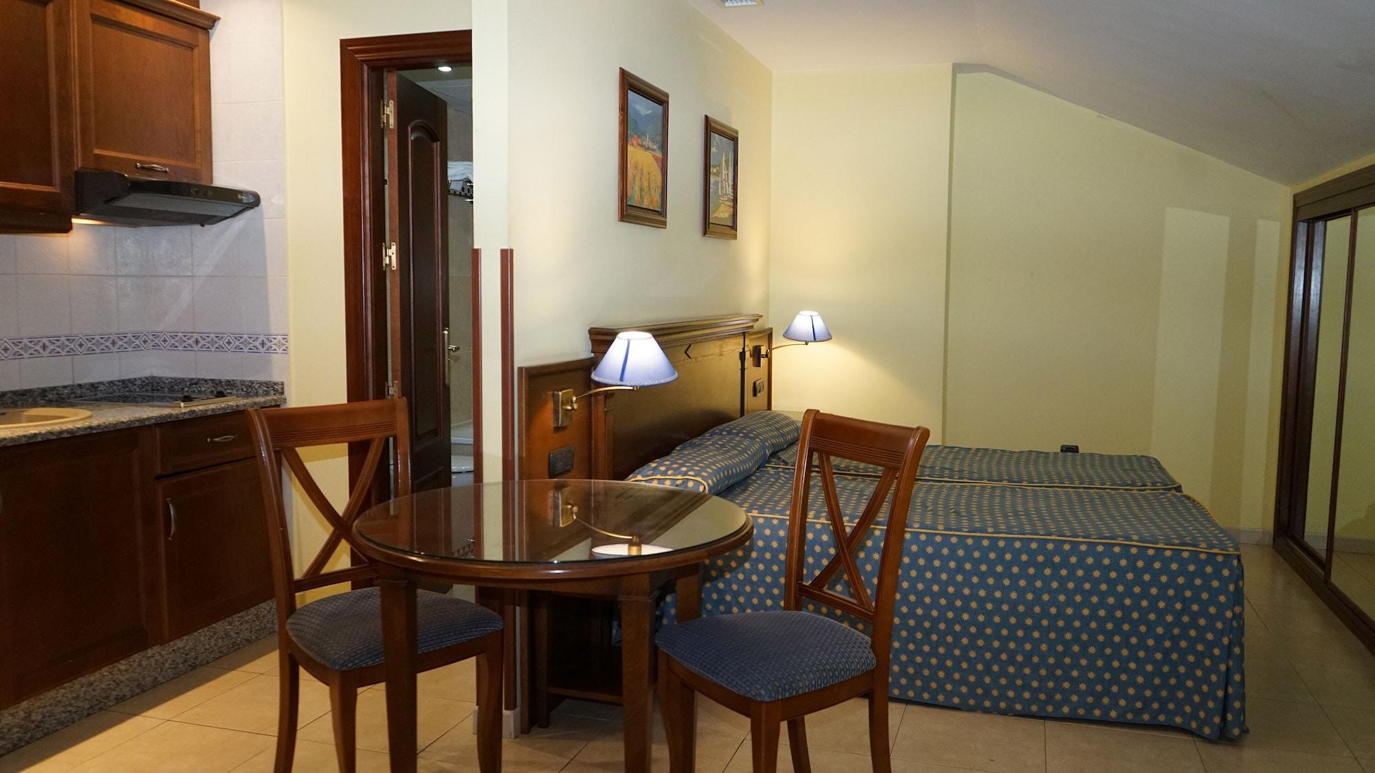 Hotel Vistamar Benalmadena Bagian luar foto