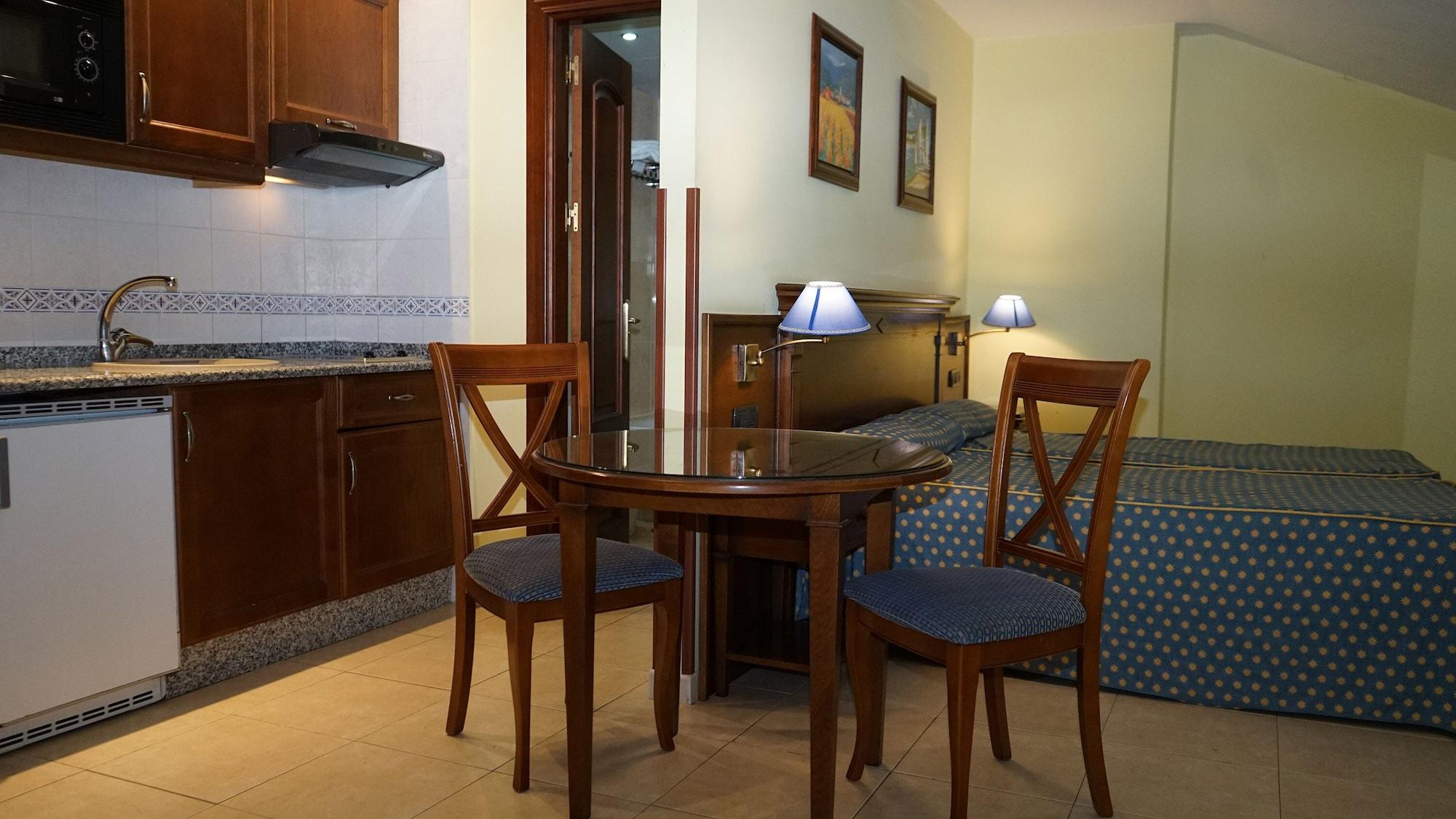 Hotel Vistamar Benalmadena Bagian luar foto