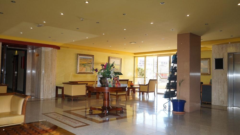 Hotel Vistamar Benalmadena Bagian luar foto